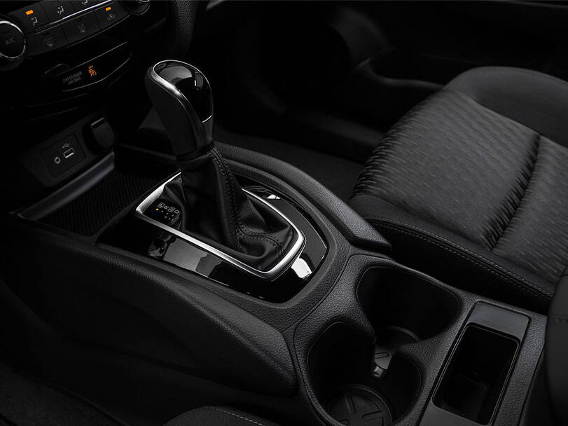 نيسان إكس تريل Interior 