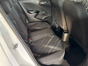 أوبل كورسا الداخلية 