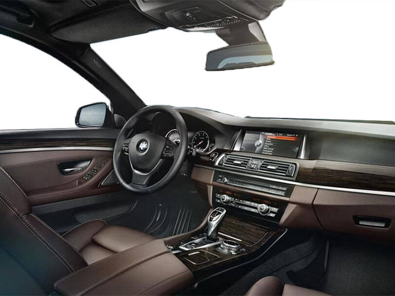 بي ام دبليو ٥ سيريز Interior 