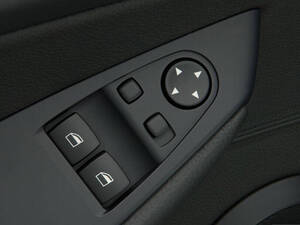 بي ام دبليو الفئة السادسة الداخلية 