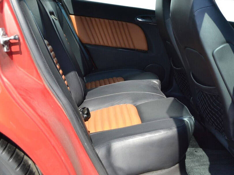 ألفا روميو 156 Interior 