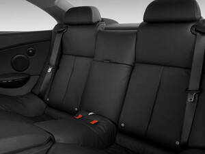 بي ام دبليو الفئة السادسة الداخلية 