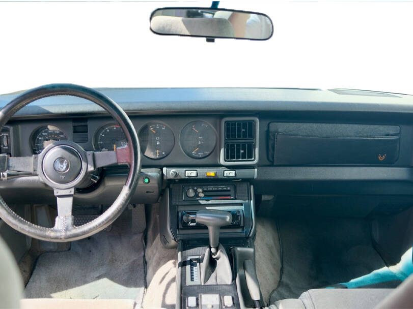 Pontiac Firebird Interior 
