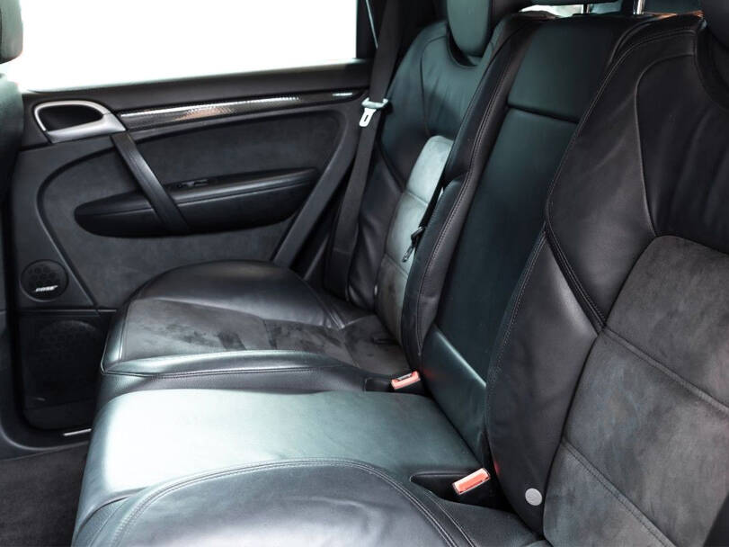 Porsche Cayenne 1st (E19PA) Generation Interior 
