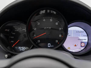 بورشه كايمان الداخلية 