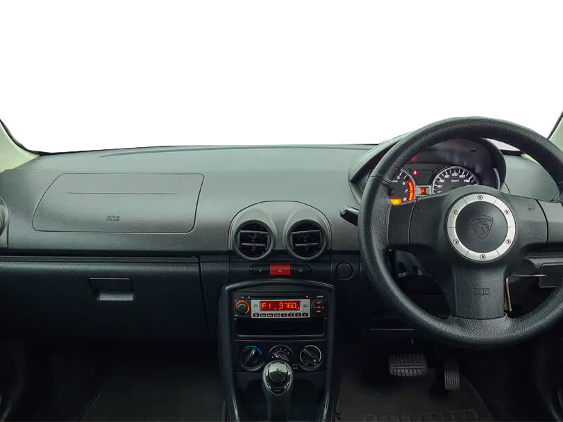 بروتون ساجا Interior 