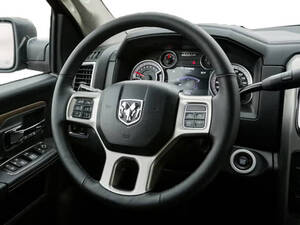 رام 2500 الداخلية 