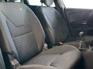 رينو كليو سبورت الداخلية 