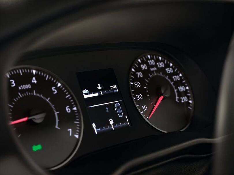 رينو داستر الجيل الثاني (HM) Interior 