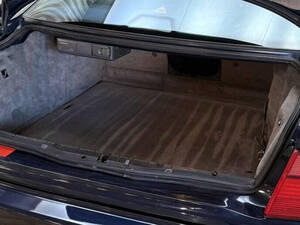 بي ام دبليو الفئة الثامنة الخارجية 