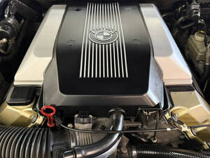 بي ام دبليو الفئة الثامنة الخارجية 