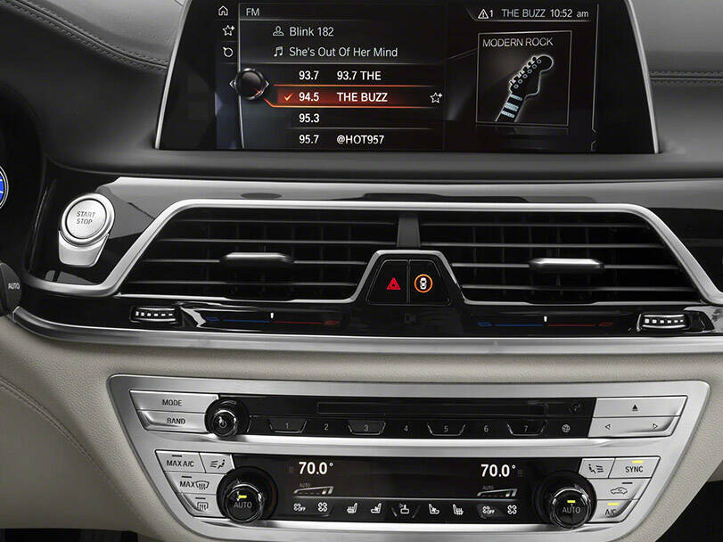 BMW Alpina B7 Interior 
