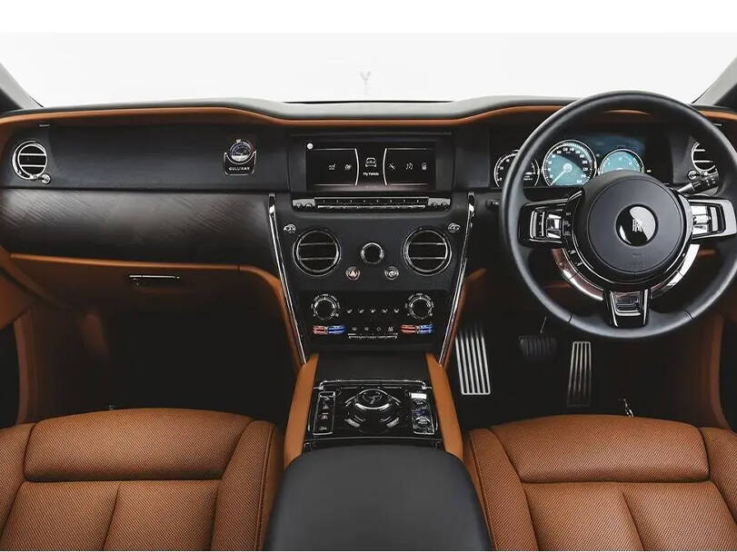 رولز رويس كالينان Interior 