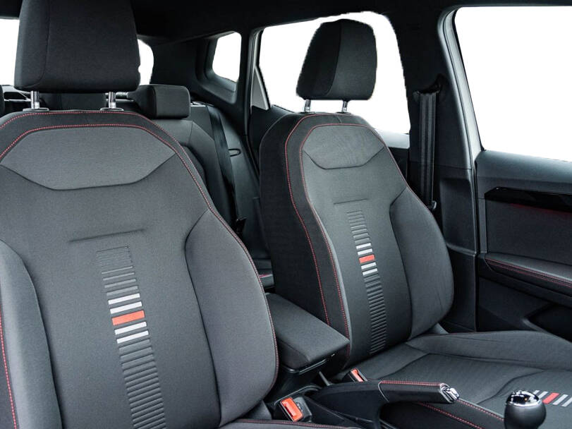 سيات أرونا Interior 
