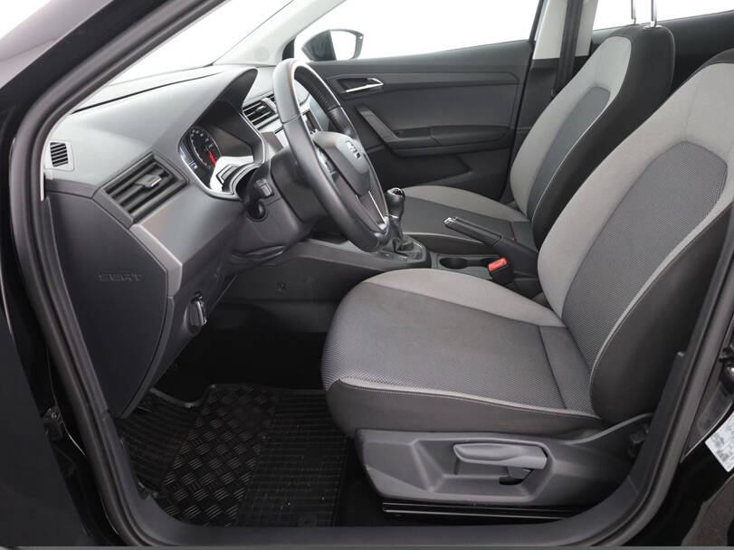 سيات إيبيزا 2025 Interior 