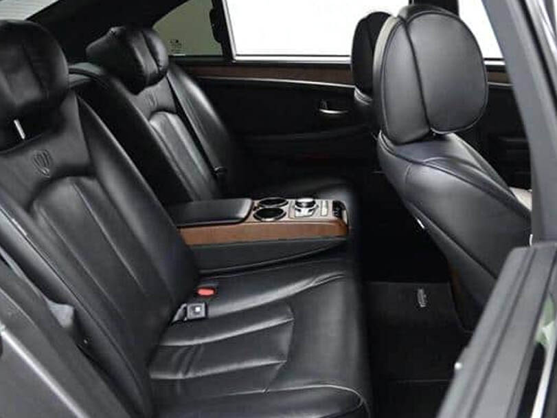 Ssangyong Chairman Interior 