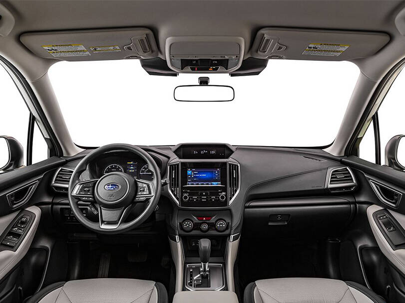 سوبارو فوريستر Interior 