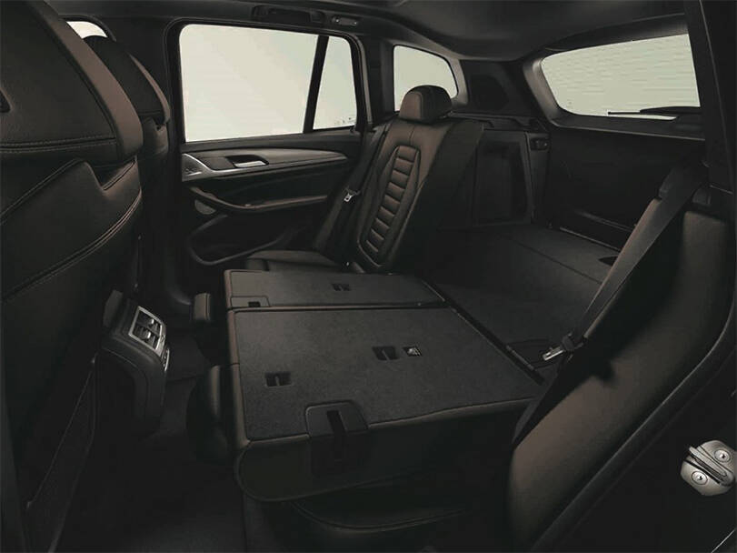 BMW iX3 2025 Interior 