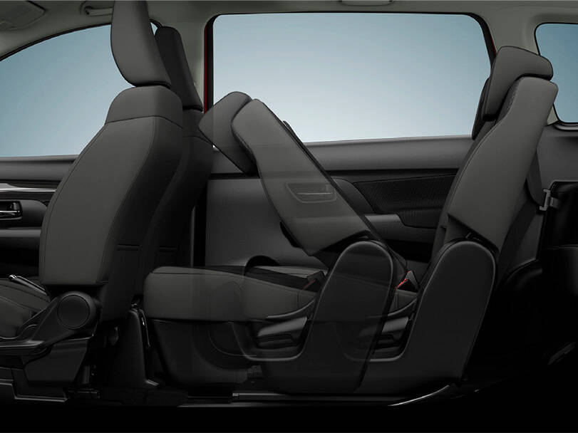 سوزوكي إرتيجا Interior 