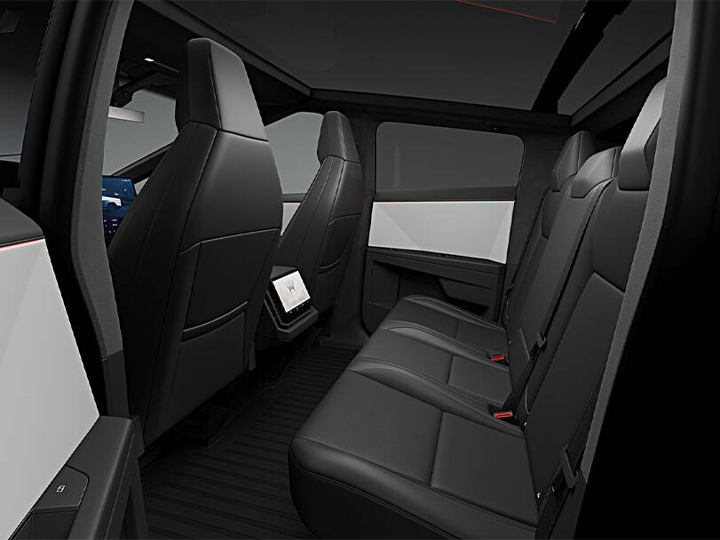 تسلا سايبر تراك 2025 Interior 