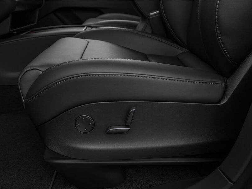 تسلا موديل إكس 2025 Interior 