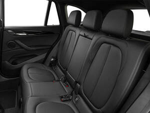 بي ام دبليو X1 الداخلية 