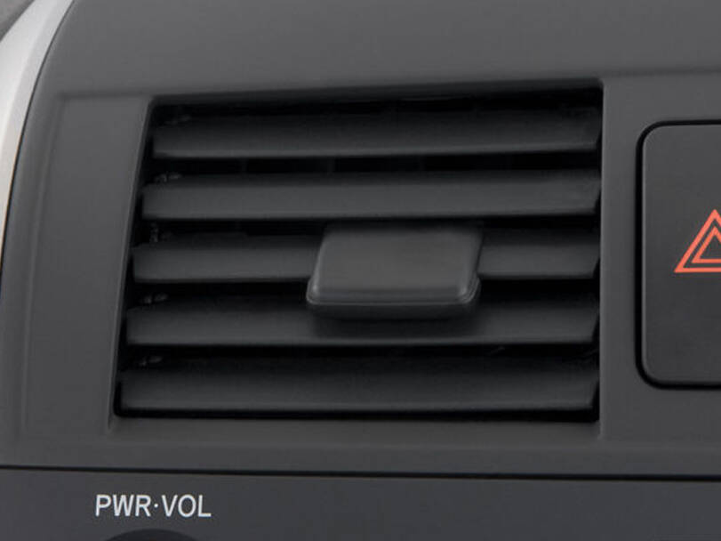 Toyota Corolla 10th (E140) Generation Interior 