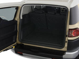 تويوتا إف جي كروزر الخارجية 