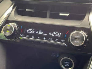 Toyota Harrier Interior 