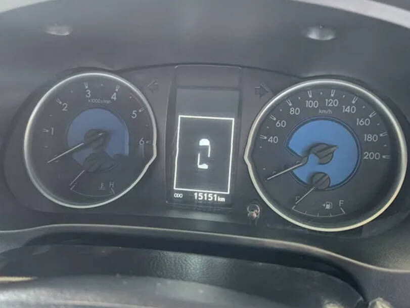 تويوتا هايلكس 2025 Interior 