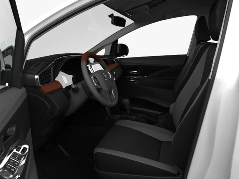 تويوتا إينوفا الجيل الثاني (AN140) Interior 