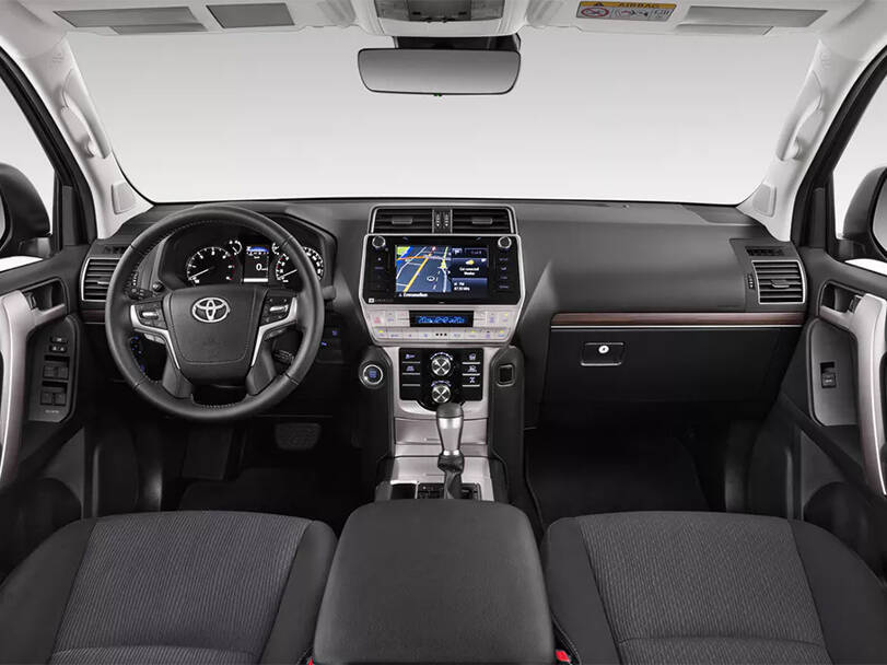 Toyota Land Cruiser Prado Interior 