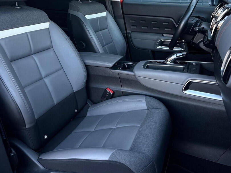 Citroen C5 Aircross 1st (C84) Generation Interior 
