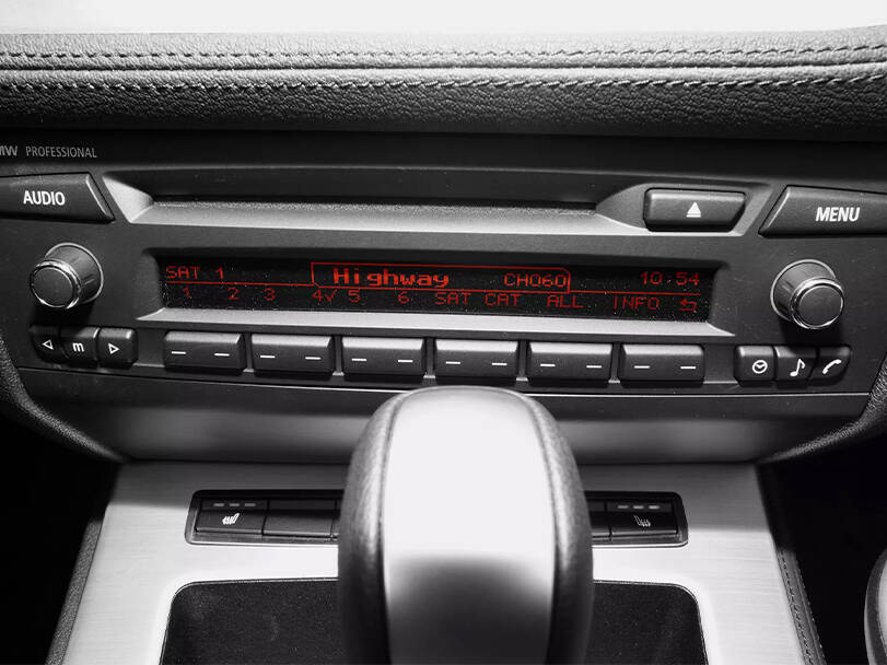 بي ام دبليو زد ٤ الجيل الثاني (E89) Interior 