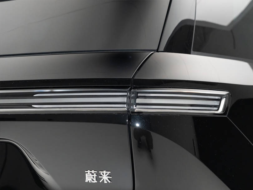 Nio EL8 2025 Exterior 