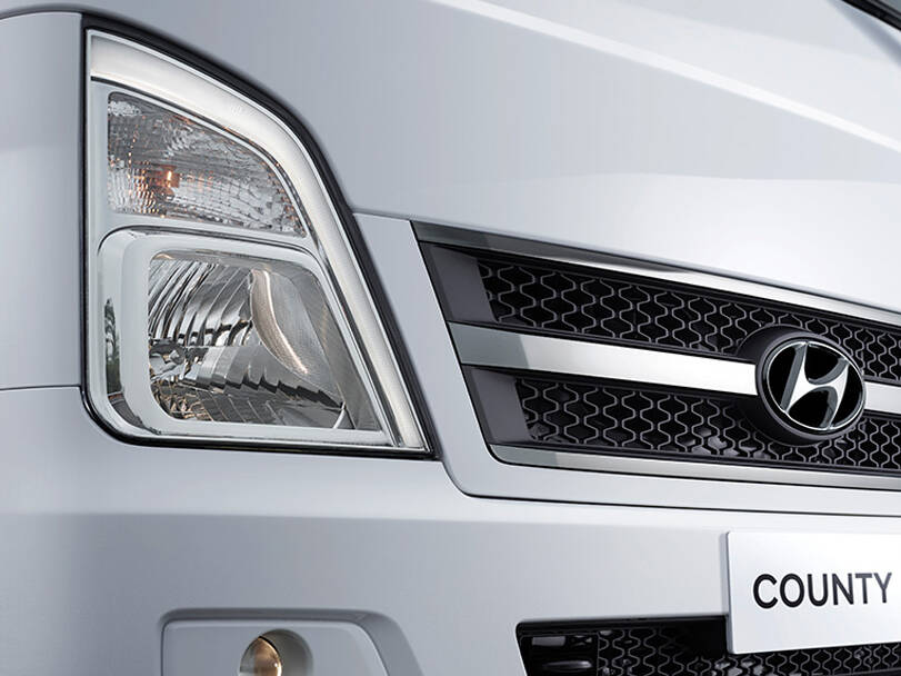 Hyundai County Exterior 