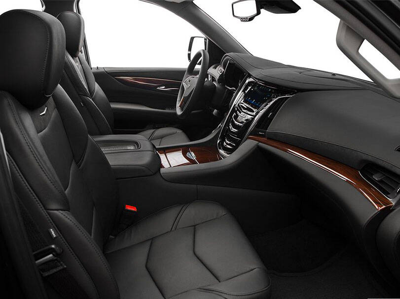 كاديلاك إسكاليد Interior 