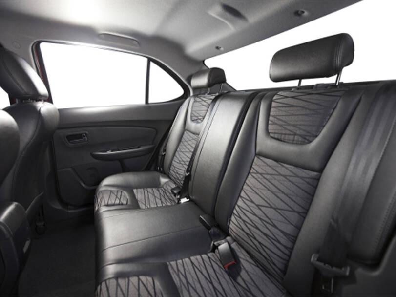 شيري أريزو ٣ Interior 