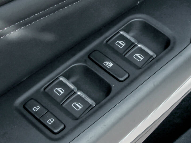 شيري أريزو ٥ Interior 