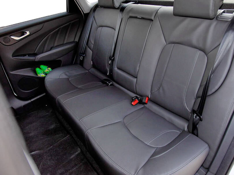 شيري أريزو ٧ Interior 