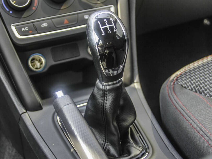 شيري تيغو ٣ Interior 