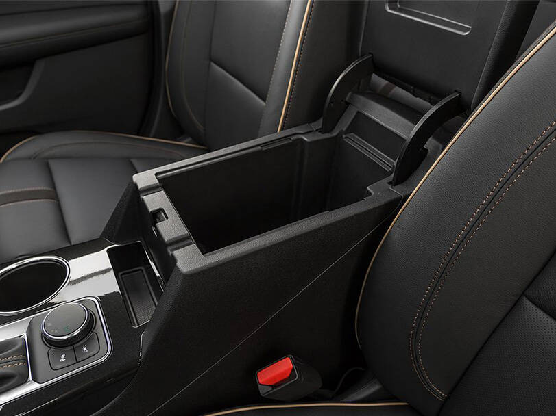 شفروليه بليزر 2025 Interior 