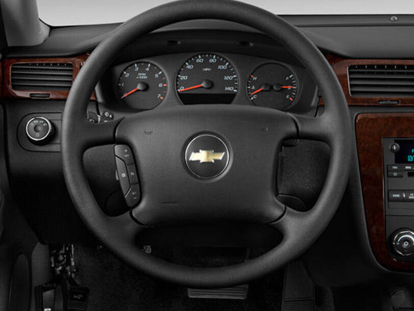 Chevrolet Impala 9th Generation Interior 