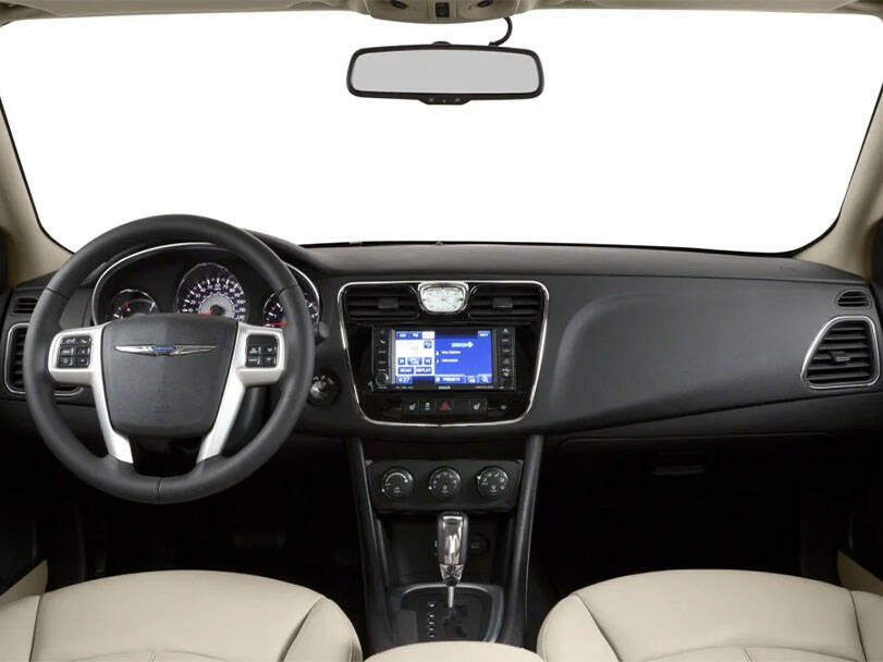 Chrysler 200 1st Generation Interior 