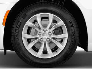 Chrysler 300 Exterior 