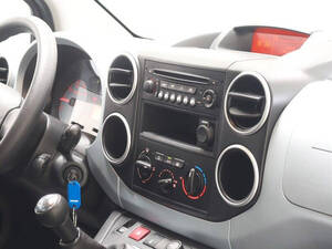 سيتروين بيرلينغو الداخلية 