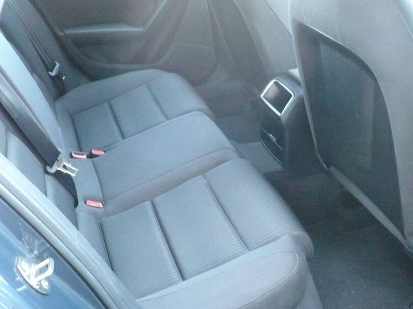 أودي إيه ٤ الجيل الرابع (B8) Interior 
