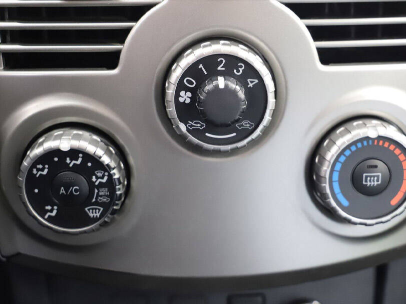 Daihatsu Terios 2nd Generation Interior 
