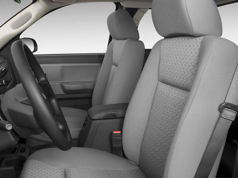 دودج داكوتا Interior 