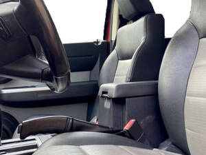 دودج نيترو الداخلية 